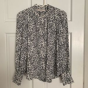 Loft stand up collar long sleeve blouse